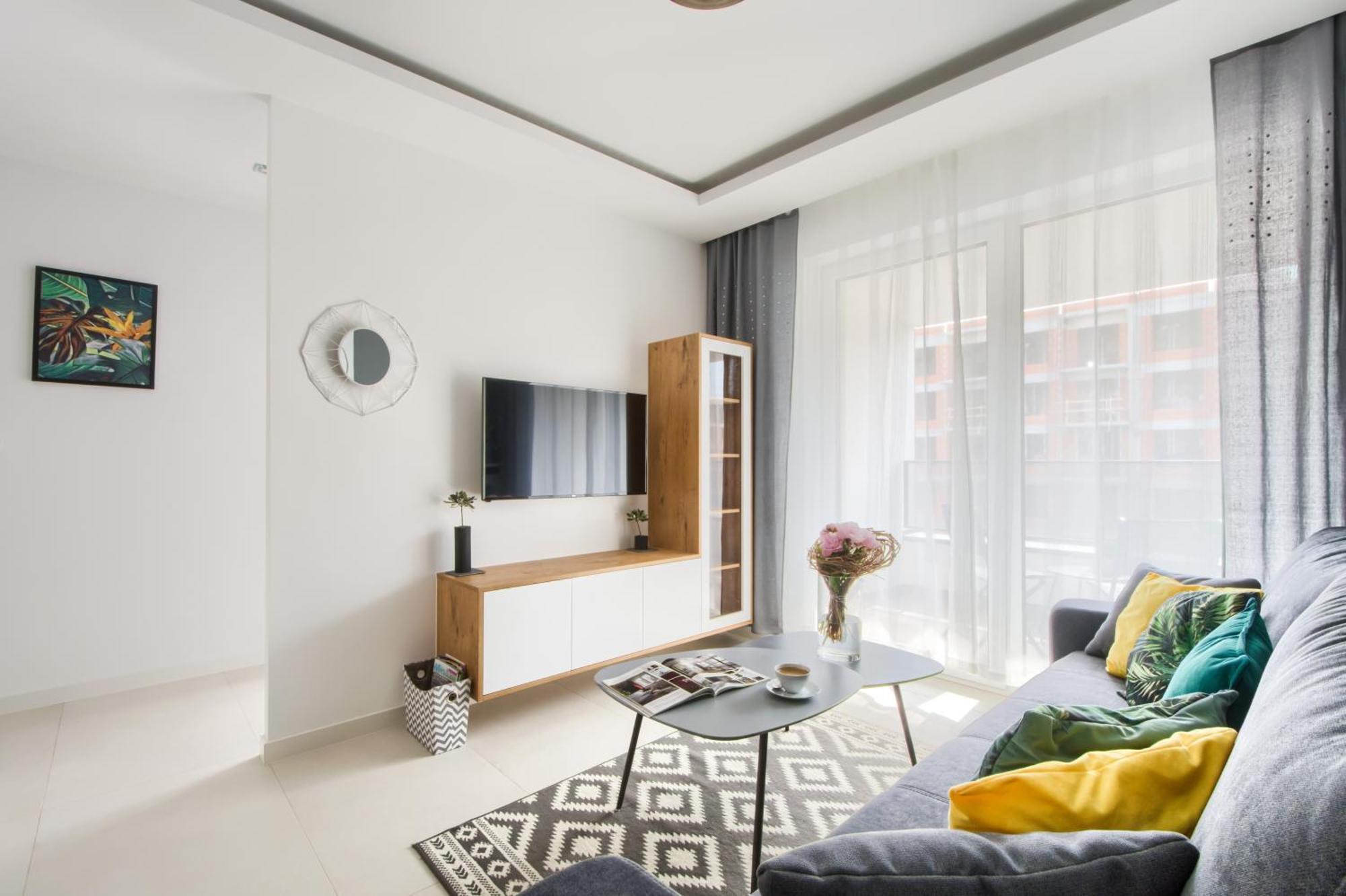 M&R Apartament Airport&Business Deluxe Cybernetyki 17 - Underground Garage - Free Wifi - Netflix - Air Conditioning - Self Check-In, Close By Chopin Airport Warszawa Eksteriør billede